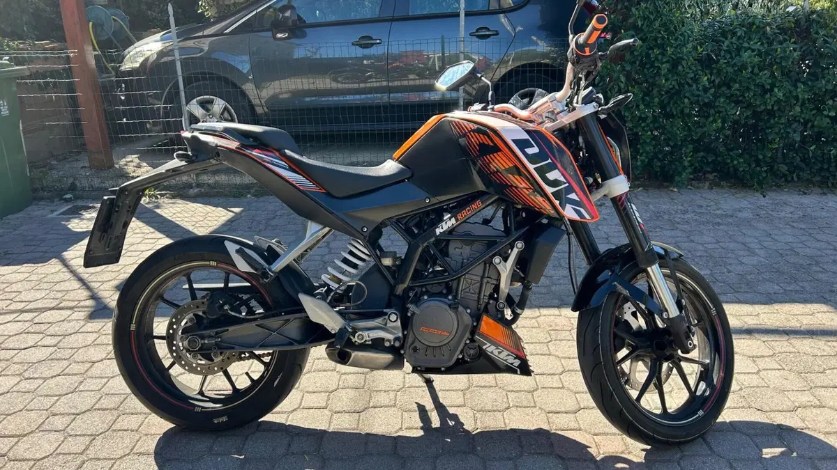 KTM 125 Duke (2010 - 2012) (3)
