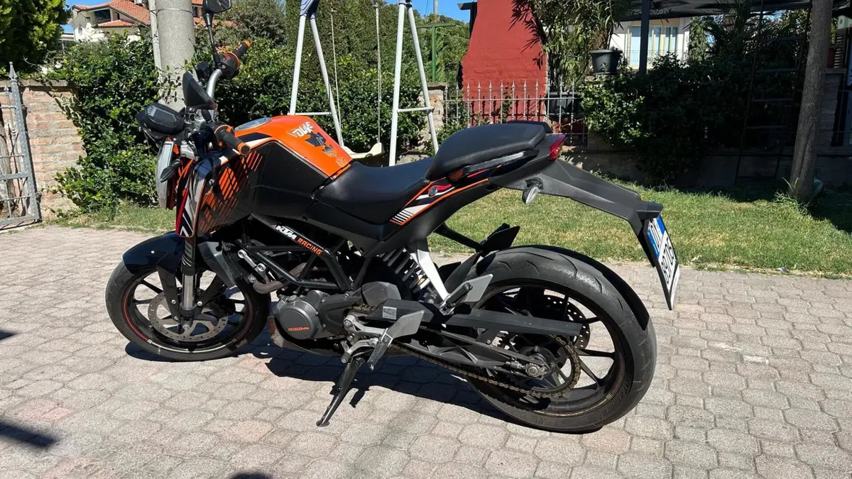 KTM 125 Duke (2010 - 2012) (5)