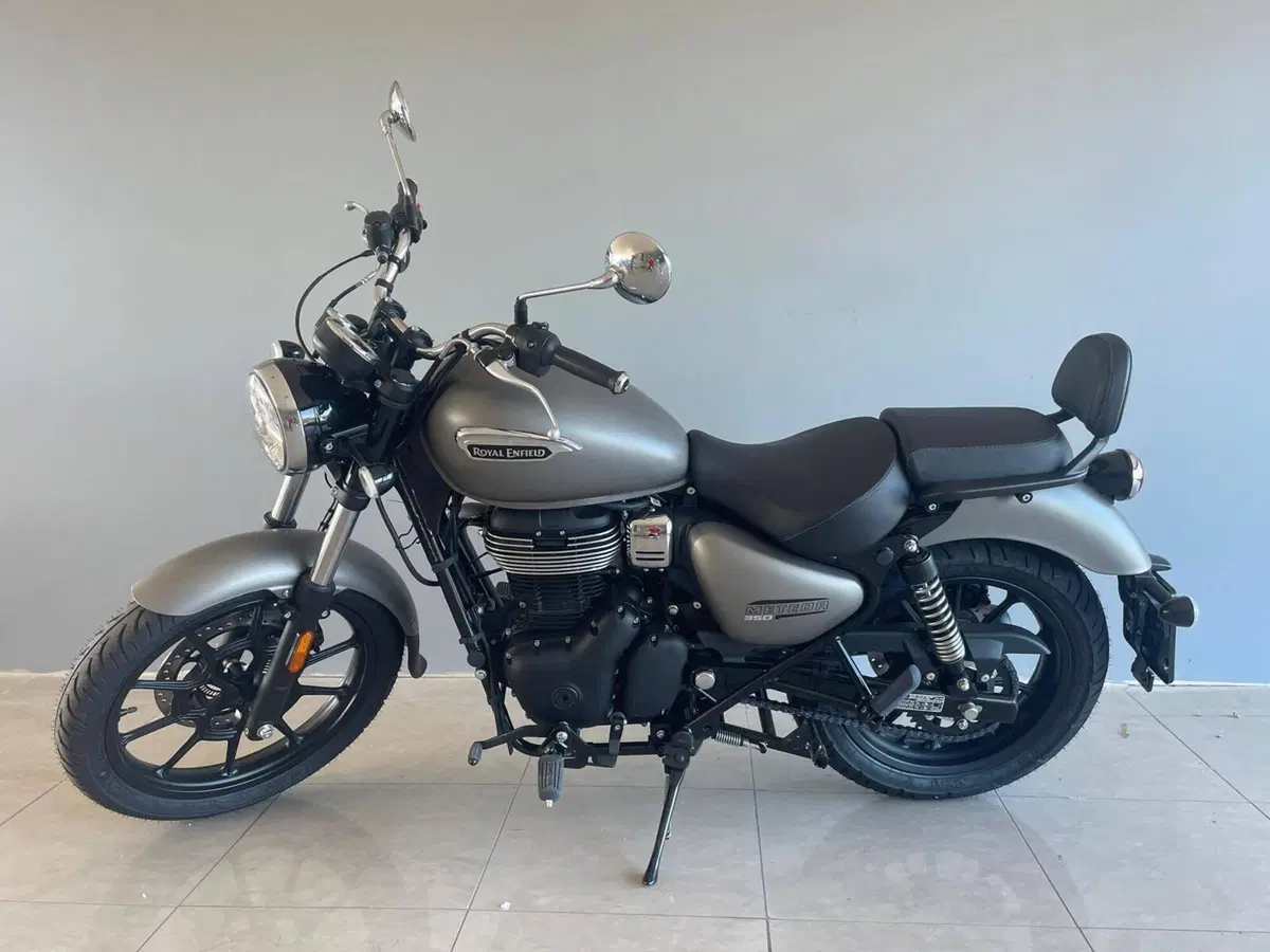 Royal Enfield Meteor 350 (2021 - 26) (2)