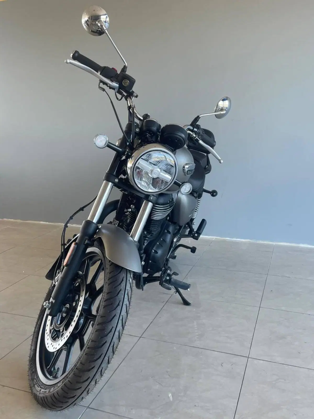 Royal Enfield Meteor 350 (2021 - 26) (3)