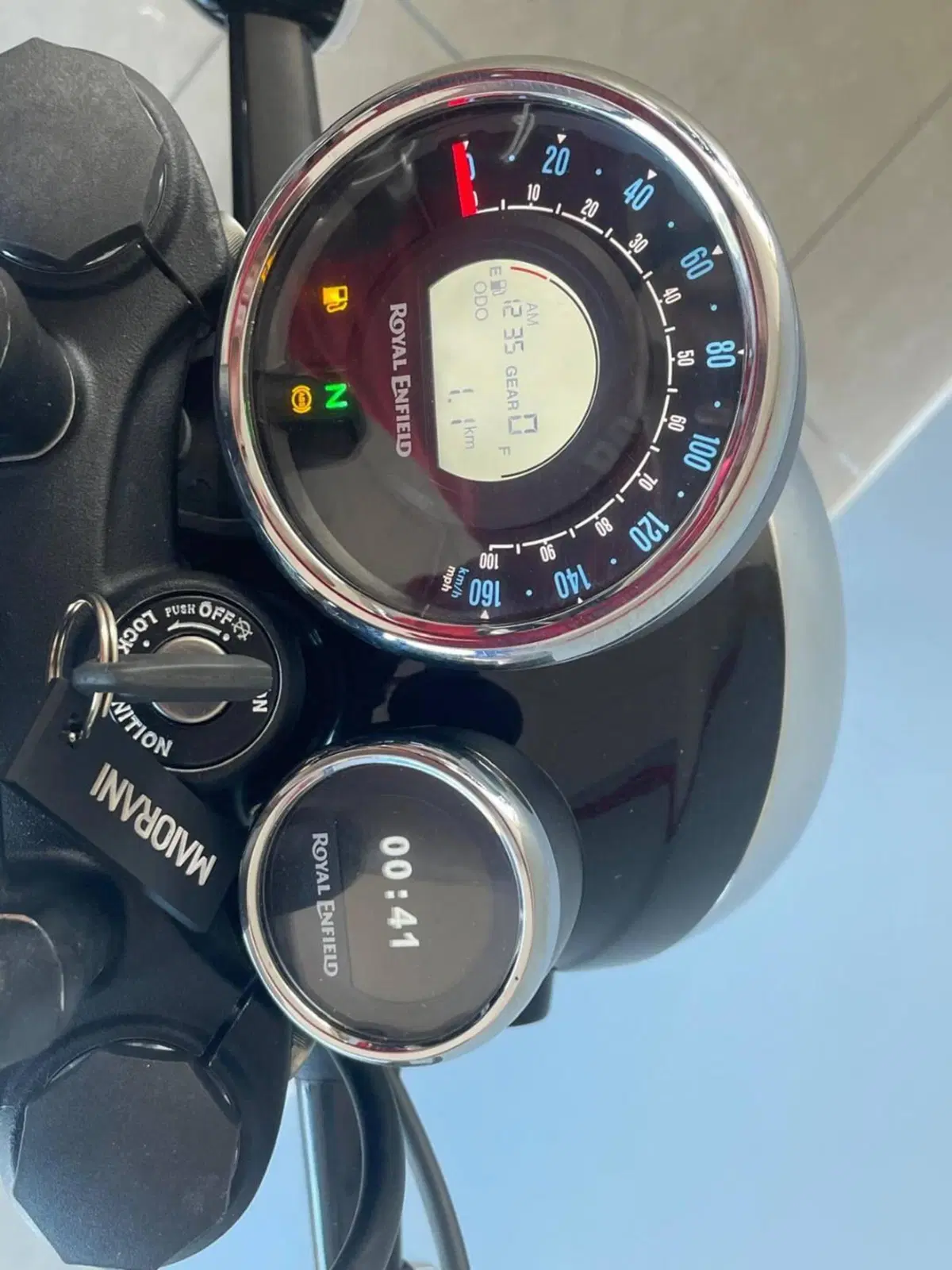 Royal Enfield Meteor 350 (2021 - 26) (5)