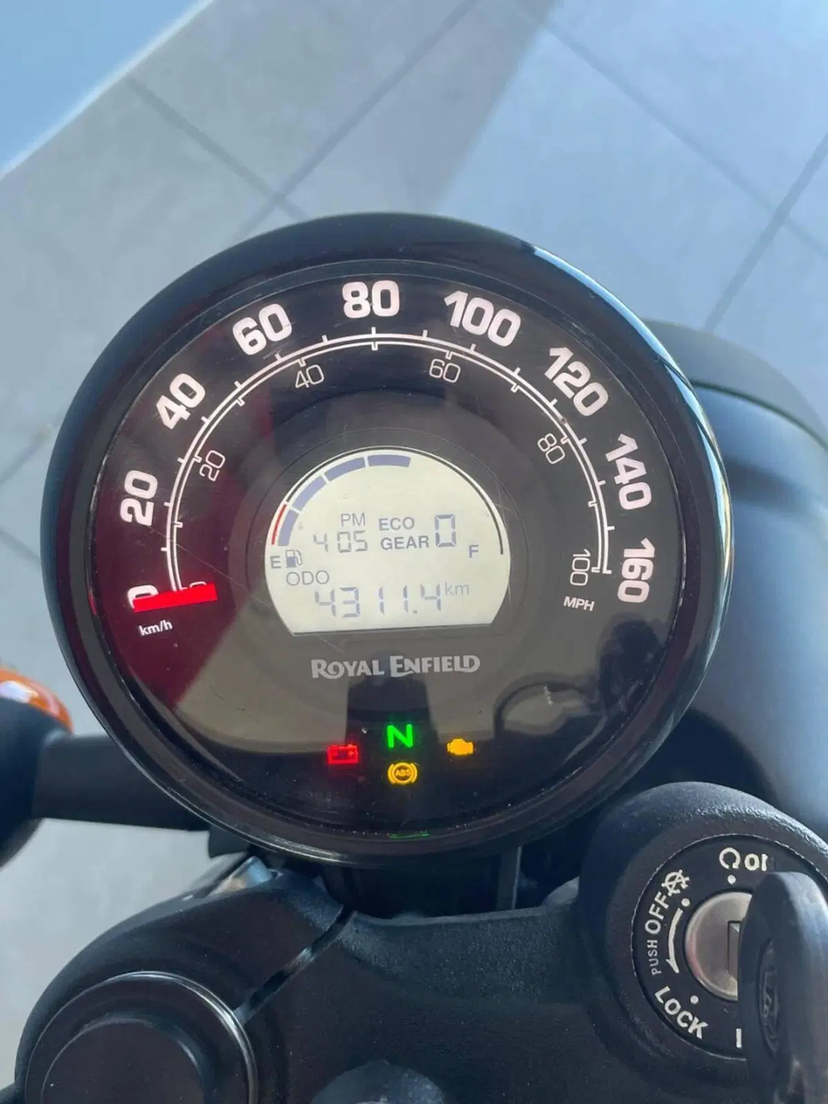 Royal Enfield HNTR 350 (2022 - 26) (4)