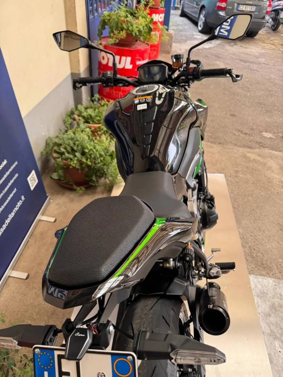 Kawasaki Z 900 SE (2022 - 24) (10)