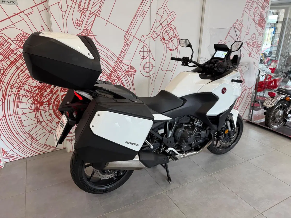 Honda NT 1100 DCT (2022 - 24) (3)