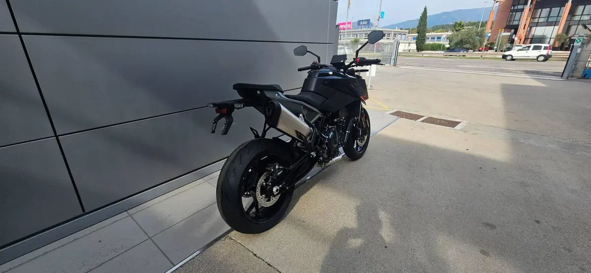 KTM 790 Duke (2027) (3)