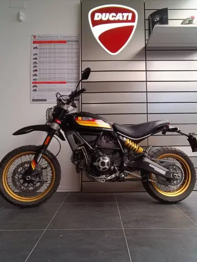 Ducati Scrambler 800 Desert Sled (2017 - 20) usata