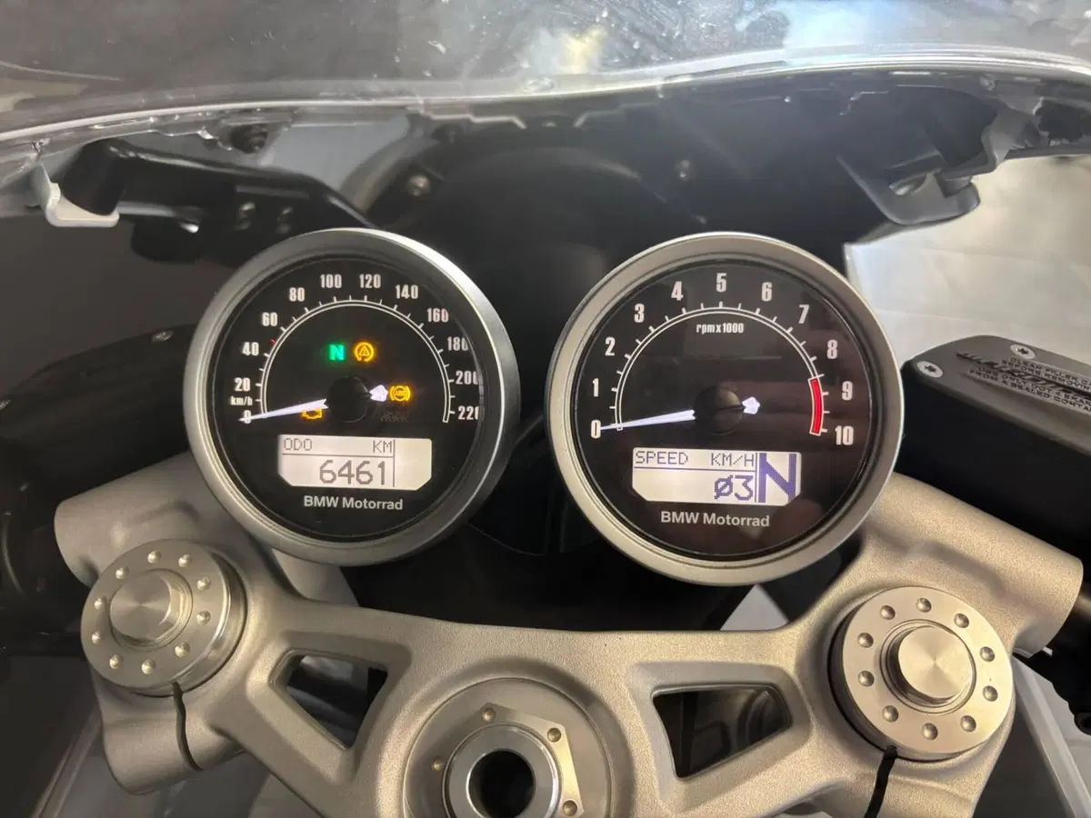 Bmw R nineT 1200 Racer (2017 - 20) (4)