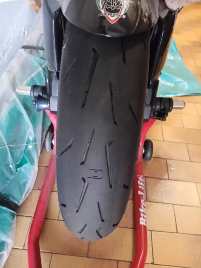 MV Agusta Brutale 910 S (2005 - 11) usata