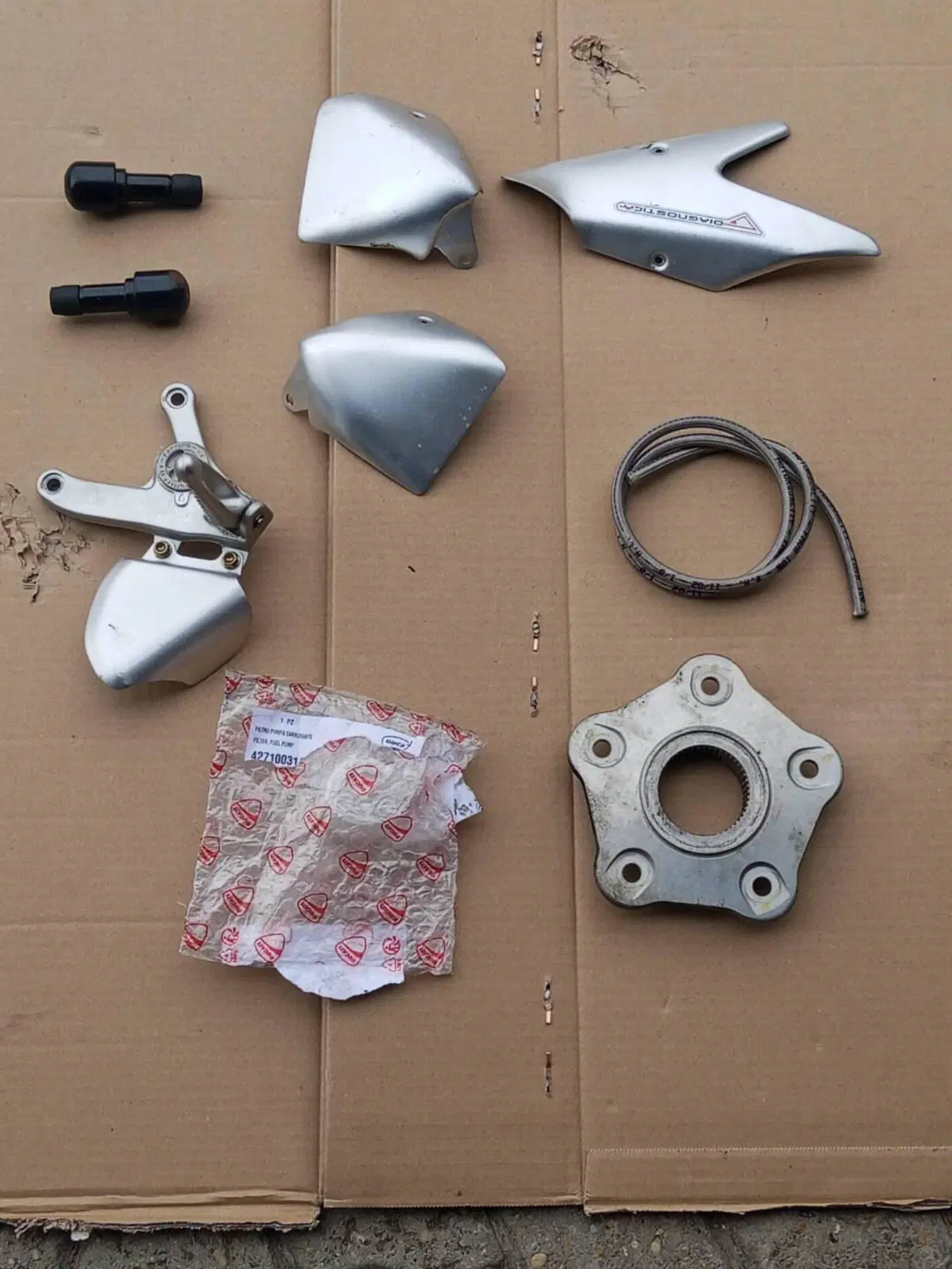 MV Agusta Brutale 910 S (2005 - 11) (4)