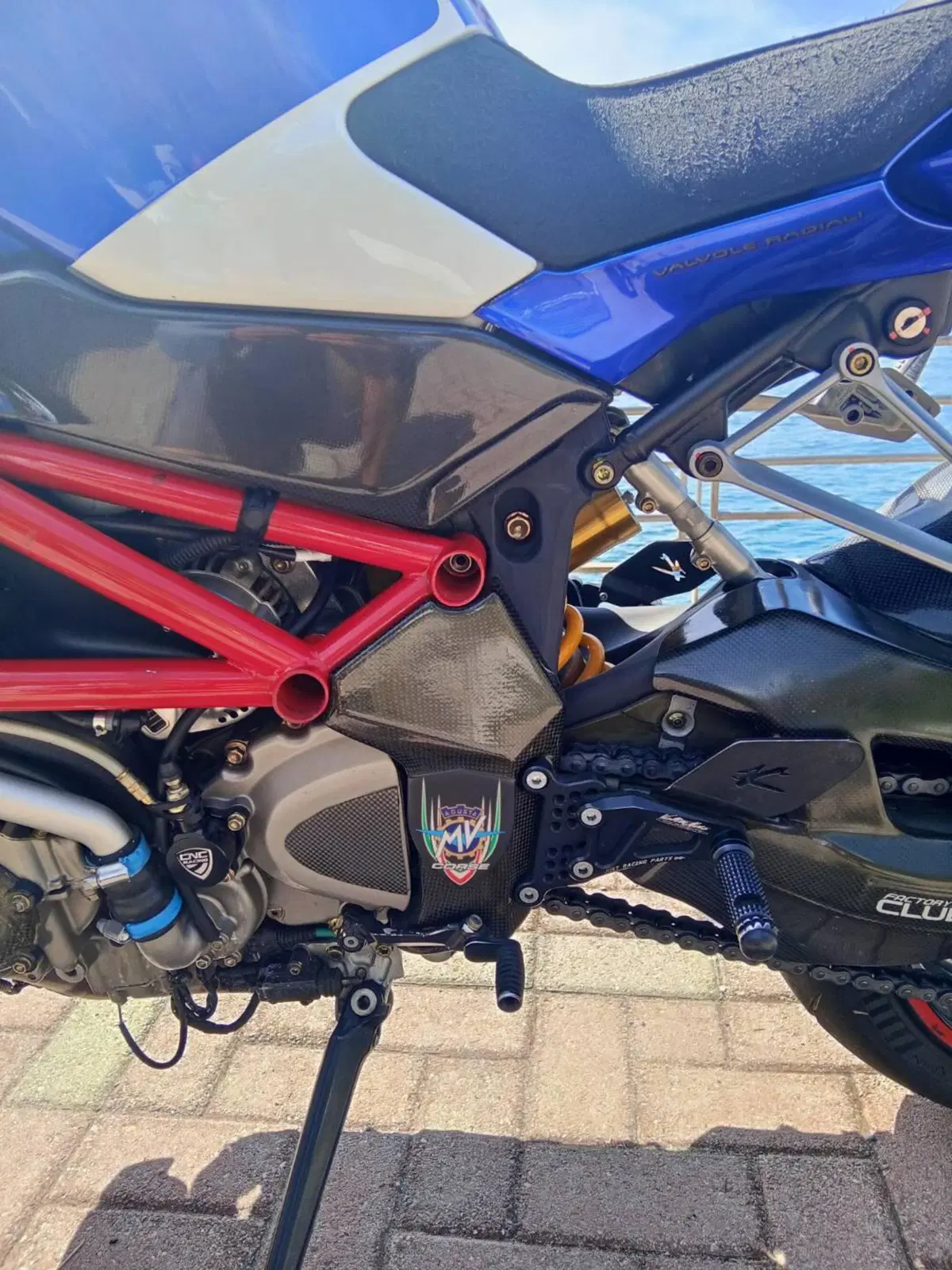 MV Agusta Brutale 910 S (2005 - 11) (16)