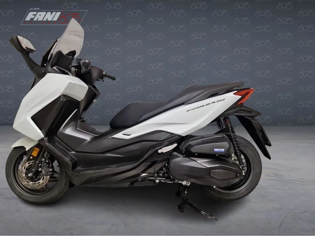 Honda Forza 350 (2025 - 26) (3)