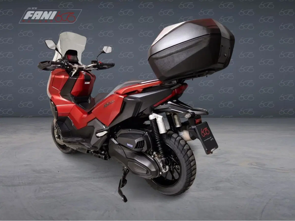Honda ADV 350 (2022 - 24) (4)