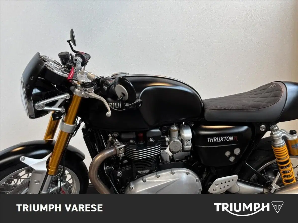 Triumph Thruxton 1200 R (2016) (6)