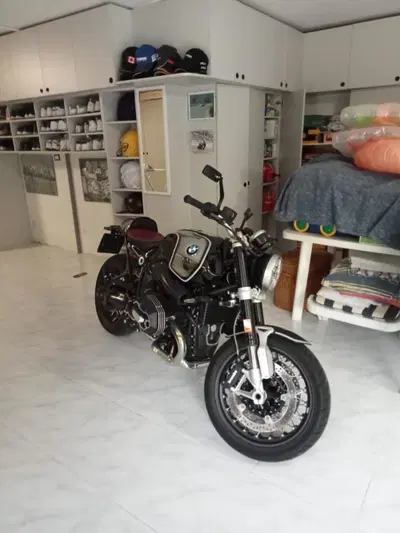 Bmw R nineT 100 Years (2023) usata