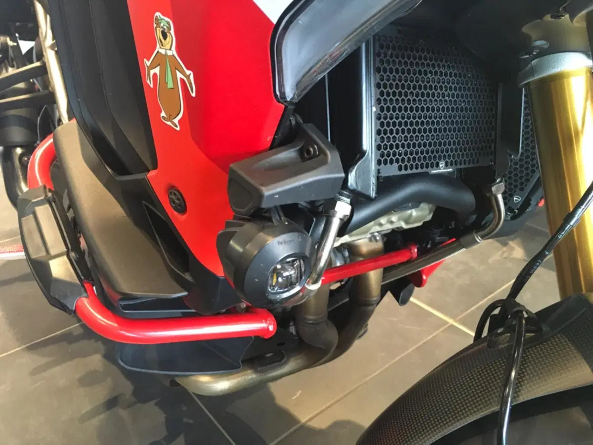 Ducati Multistrada V4 RS (2024 - 25) (14)