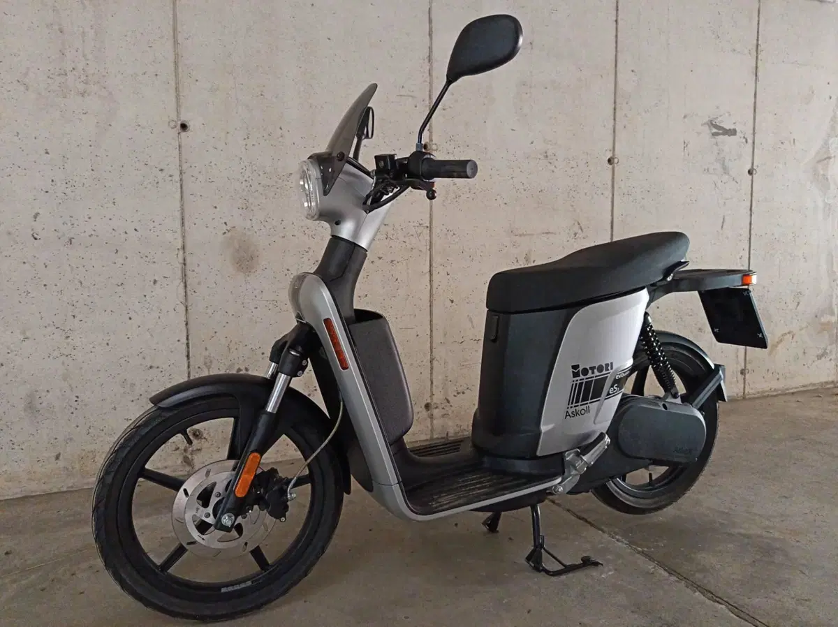 Askoll eS3 Evo 2.8 (2019 - 26) (8)