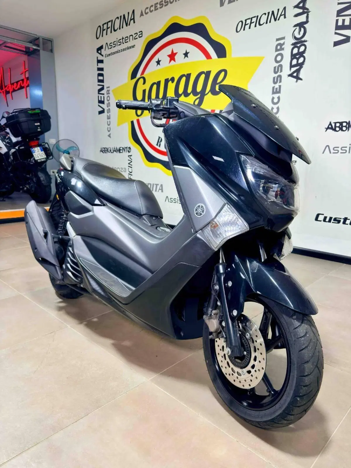 Yamaha N-Max 125 (2015 - 17) (2)