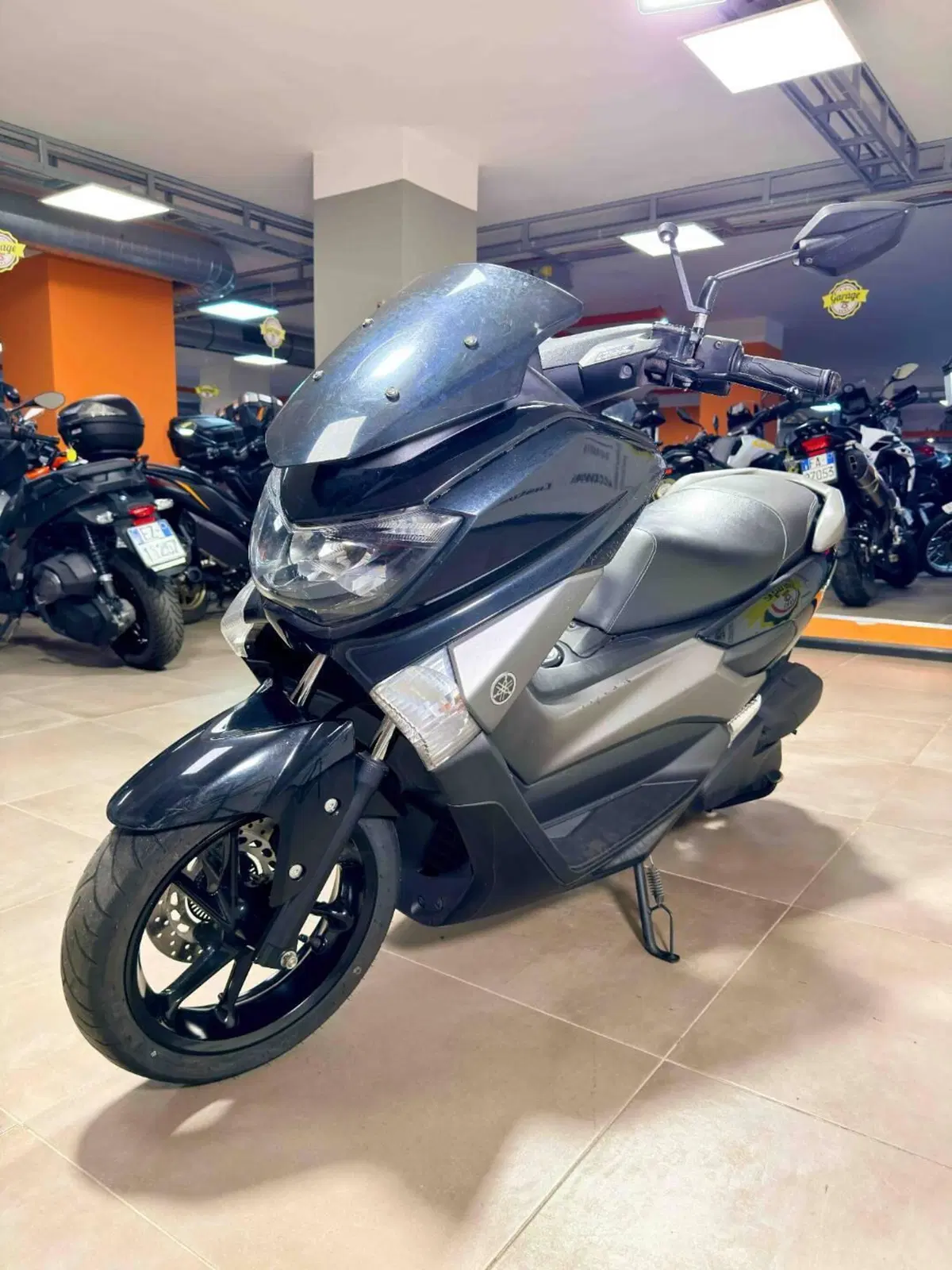 Yamaha N-Max 125 (2015 - 17) (3)