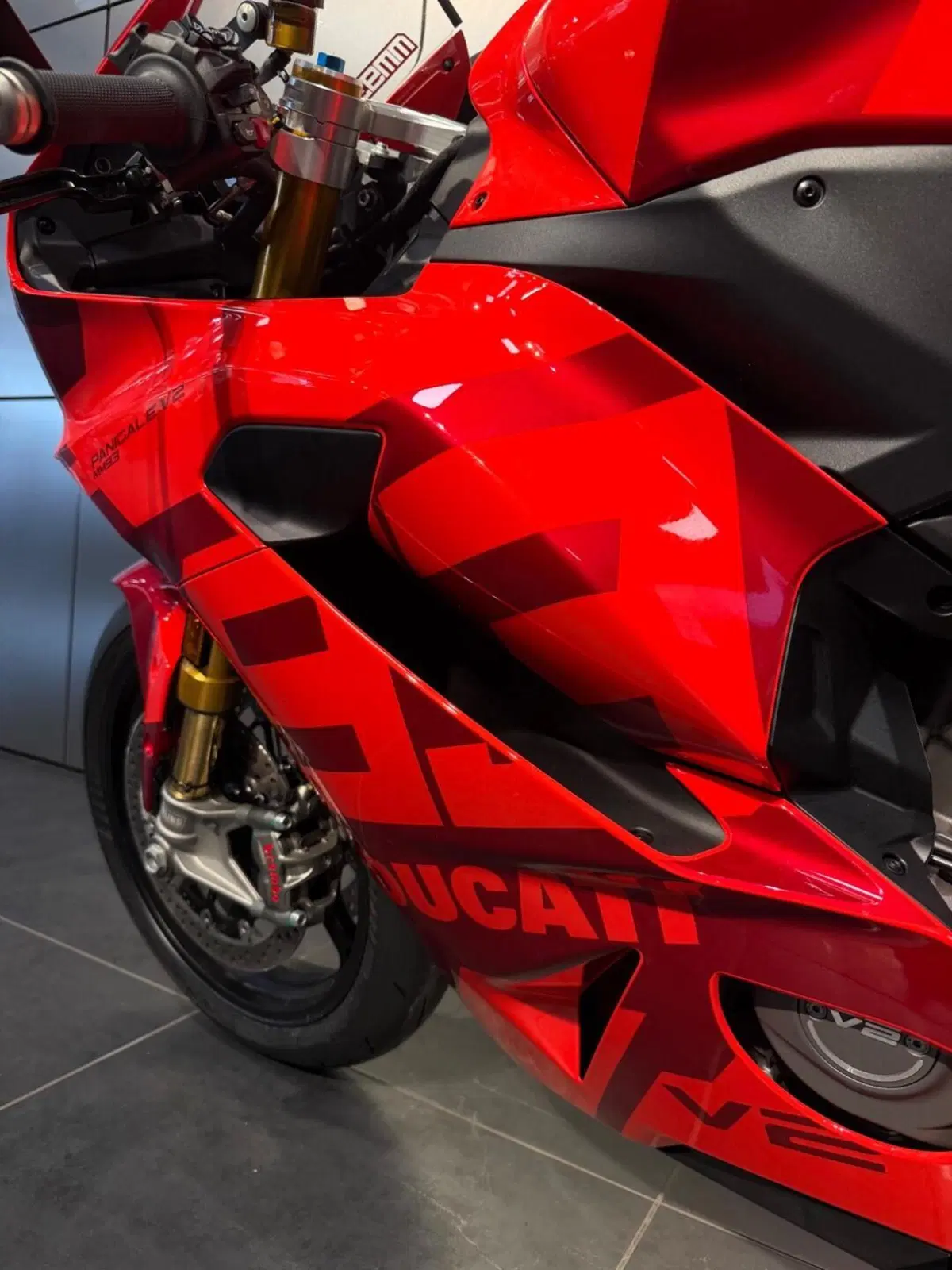 Ducati Panigale V2 MM93 (2026) (17)