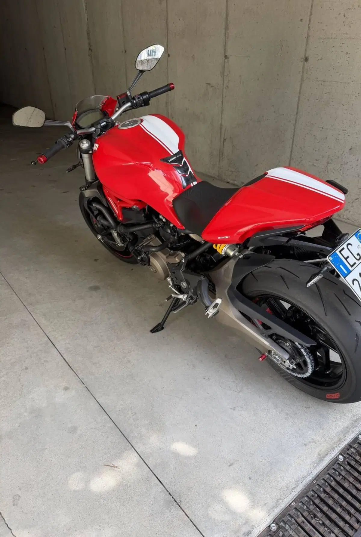Ducati Monster 821 Stripe ABS (2015 - 17) (3)