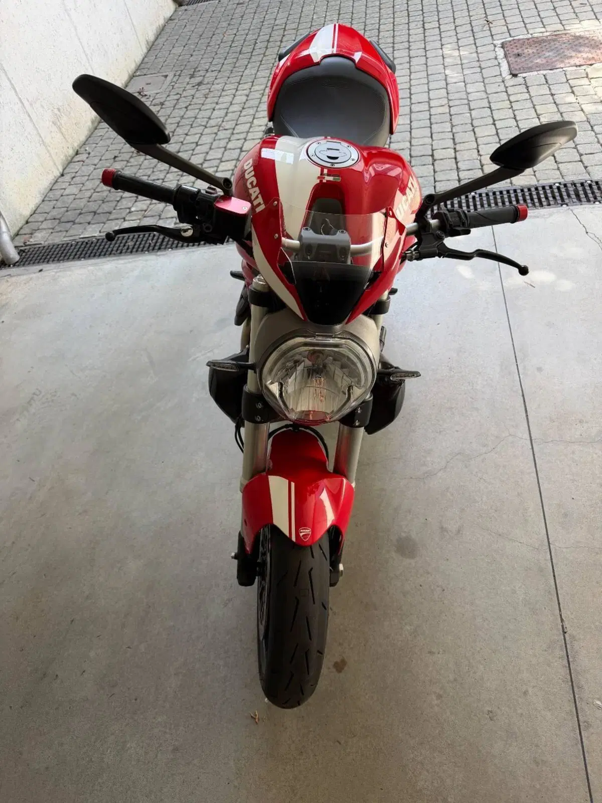 Ducati Monster 821 Stripe ABS (2015 - 17) (5)
