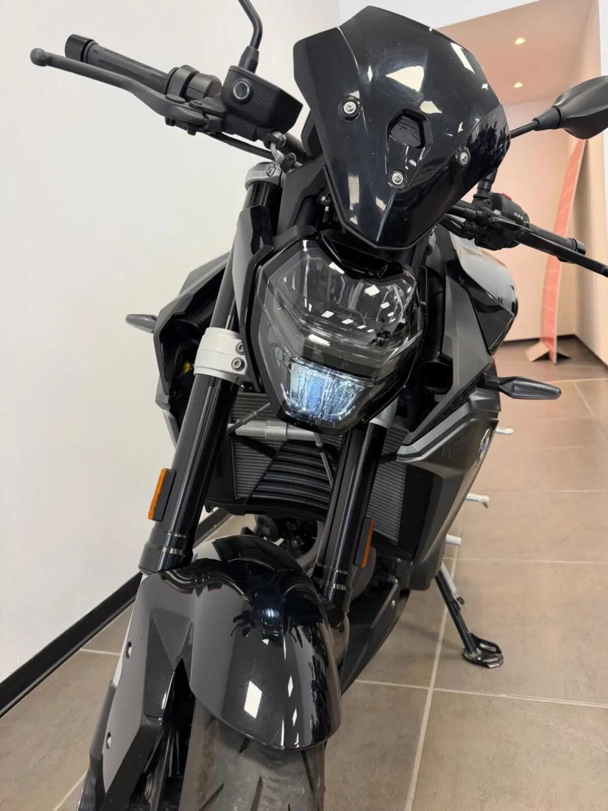 Bmw F 900 R (2025 - 27) (5)