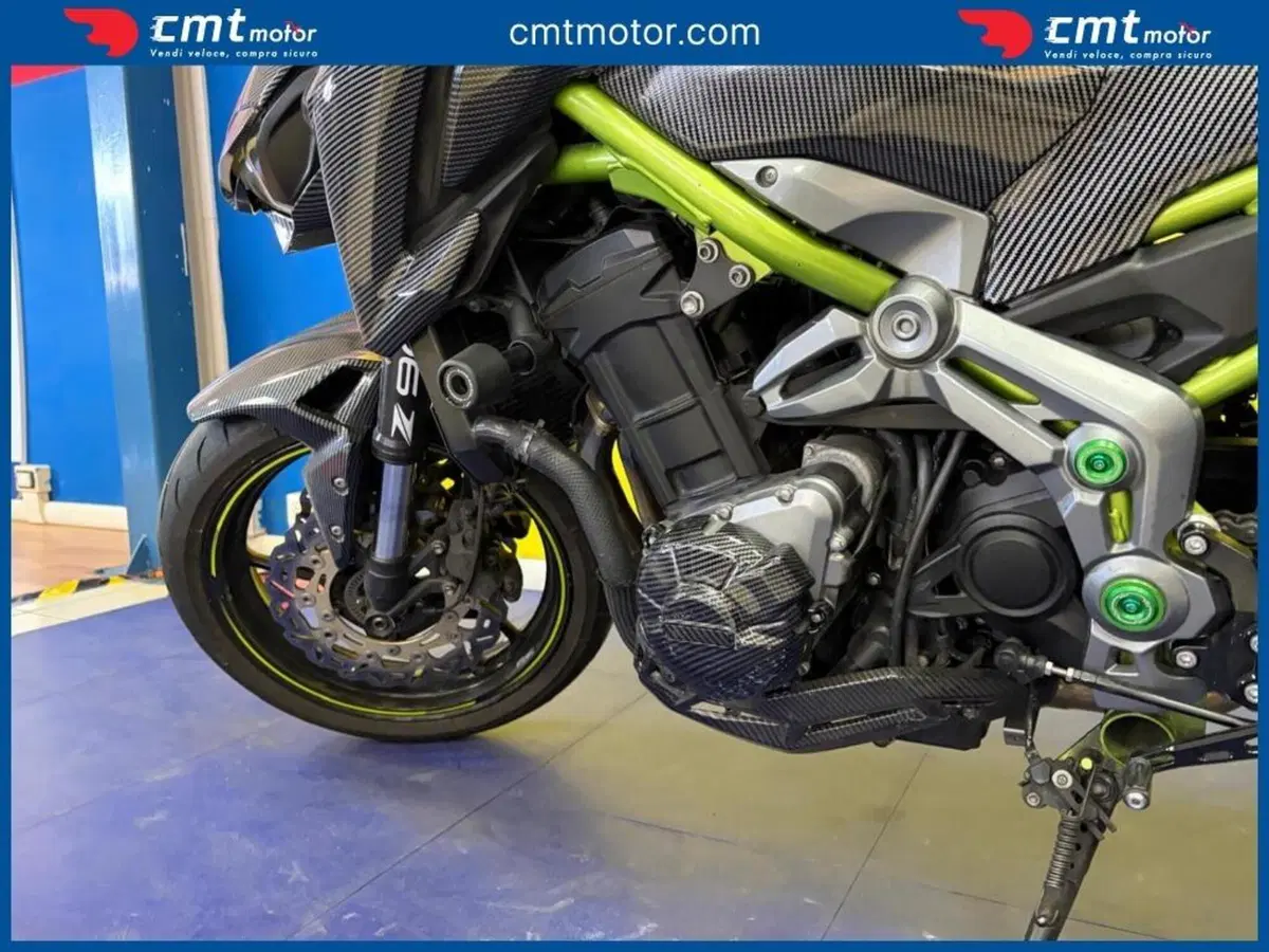 Kawasaki Z 900 (2017 - 18) (7)