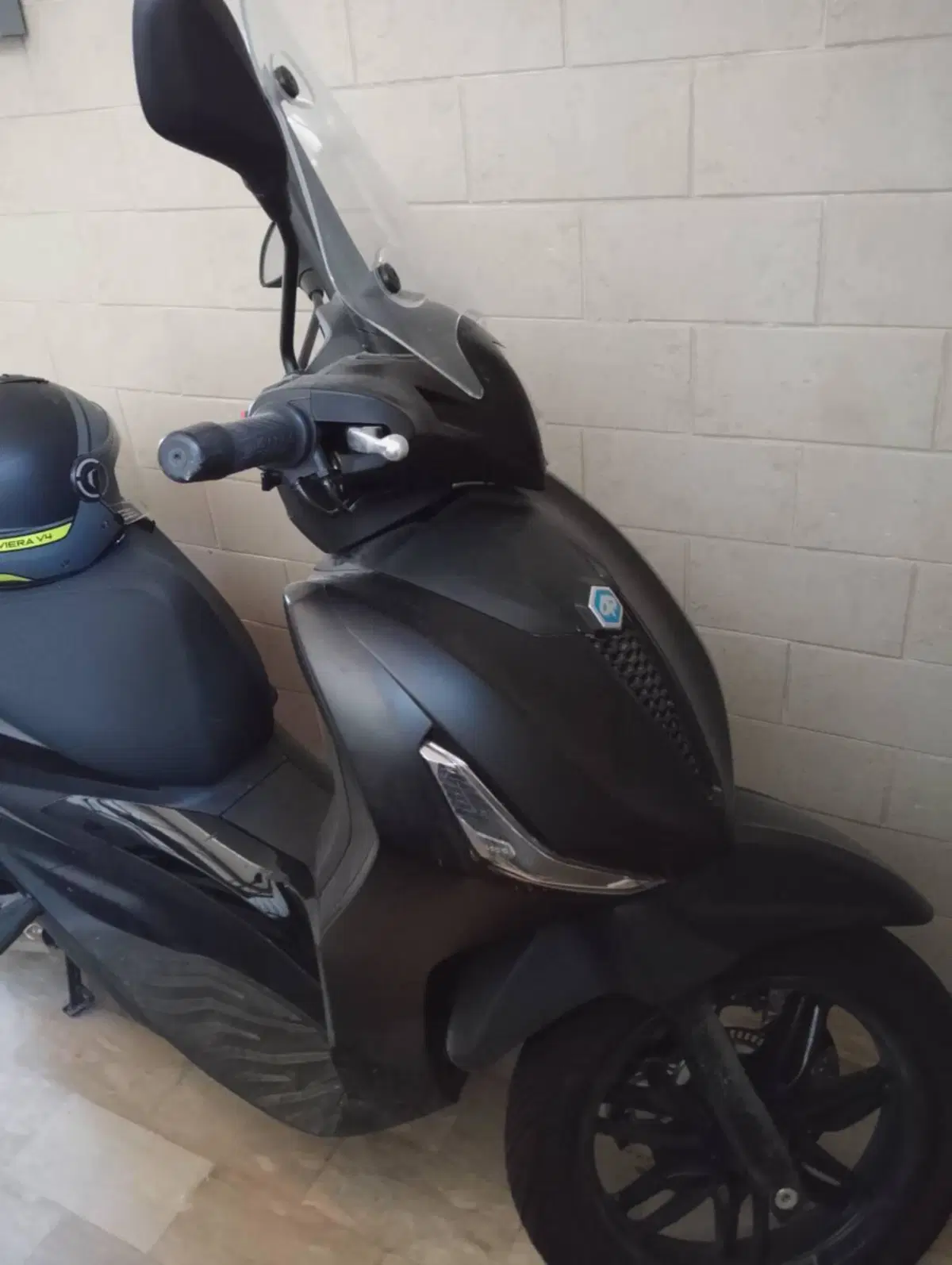 Piaggio Beverly 400 (2025 - 26)