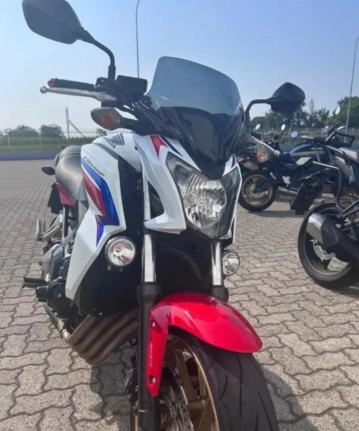 Honda CB 650 F ABS (2014 - 17) (2)