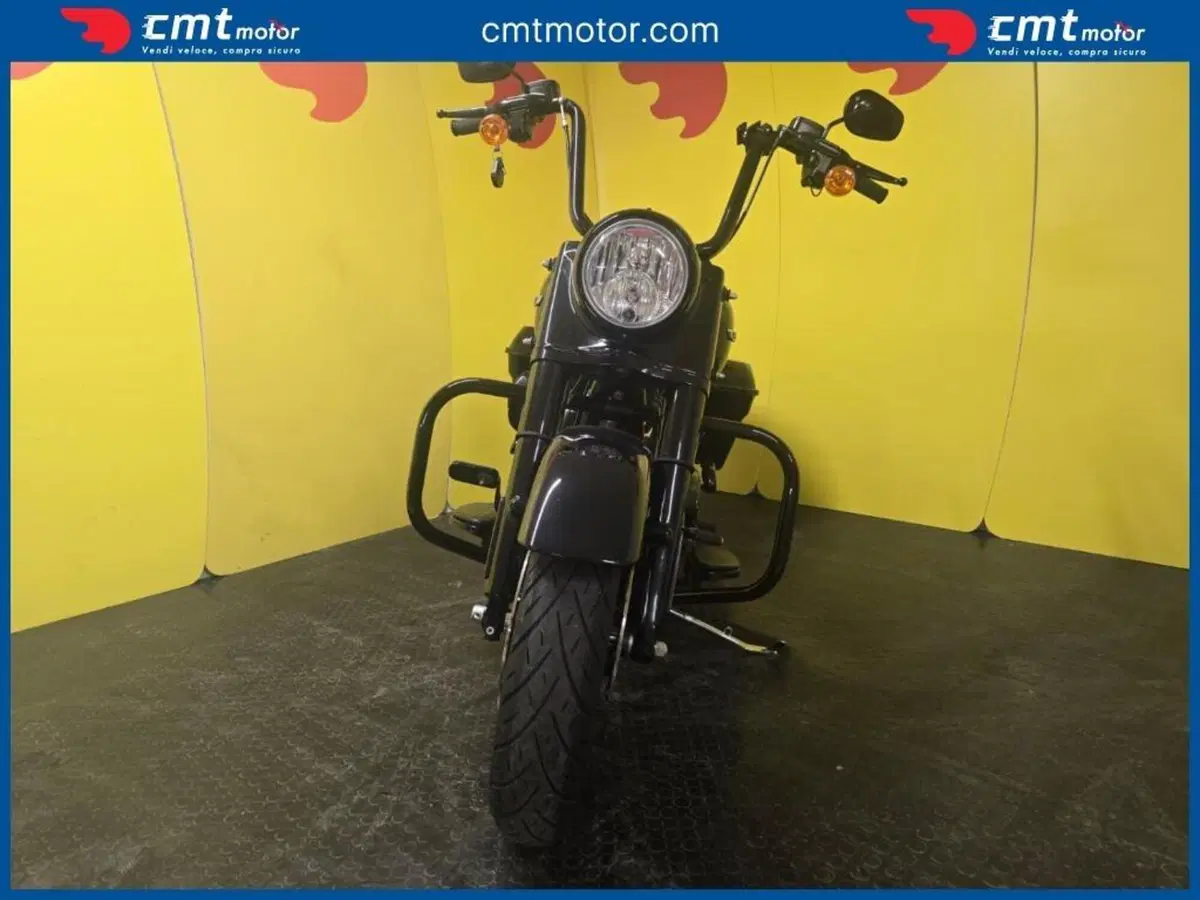 Harley-Davidson 114 Road King Special (2019 - 20) - FLHR (2)