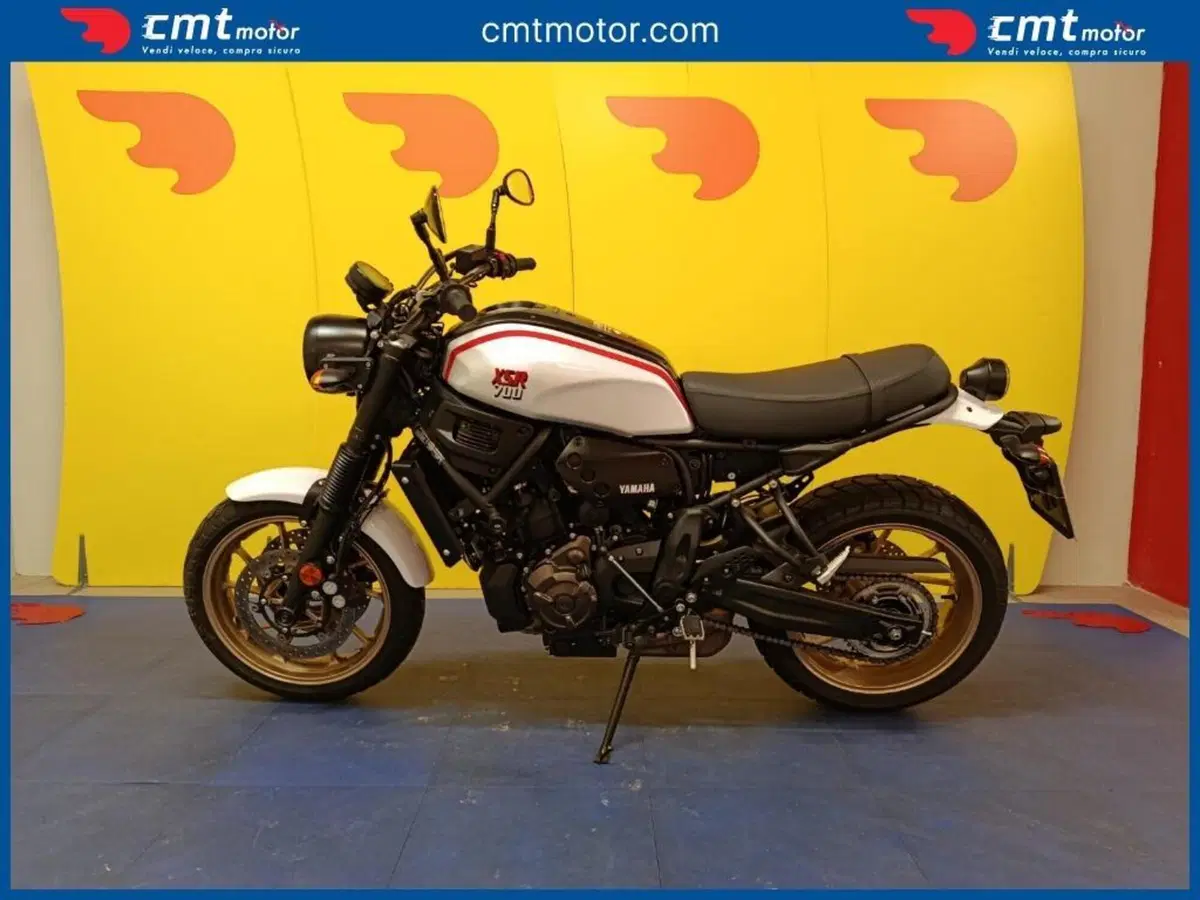 Yamaha XSR 700 XTribute (2022 - 24) (3)