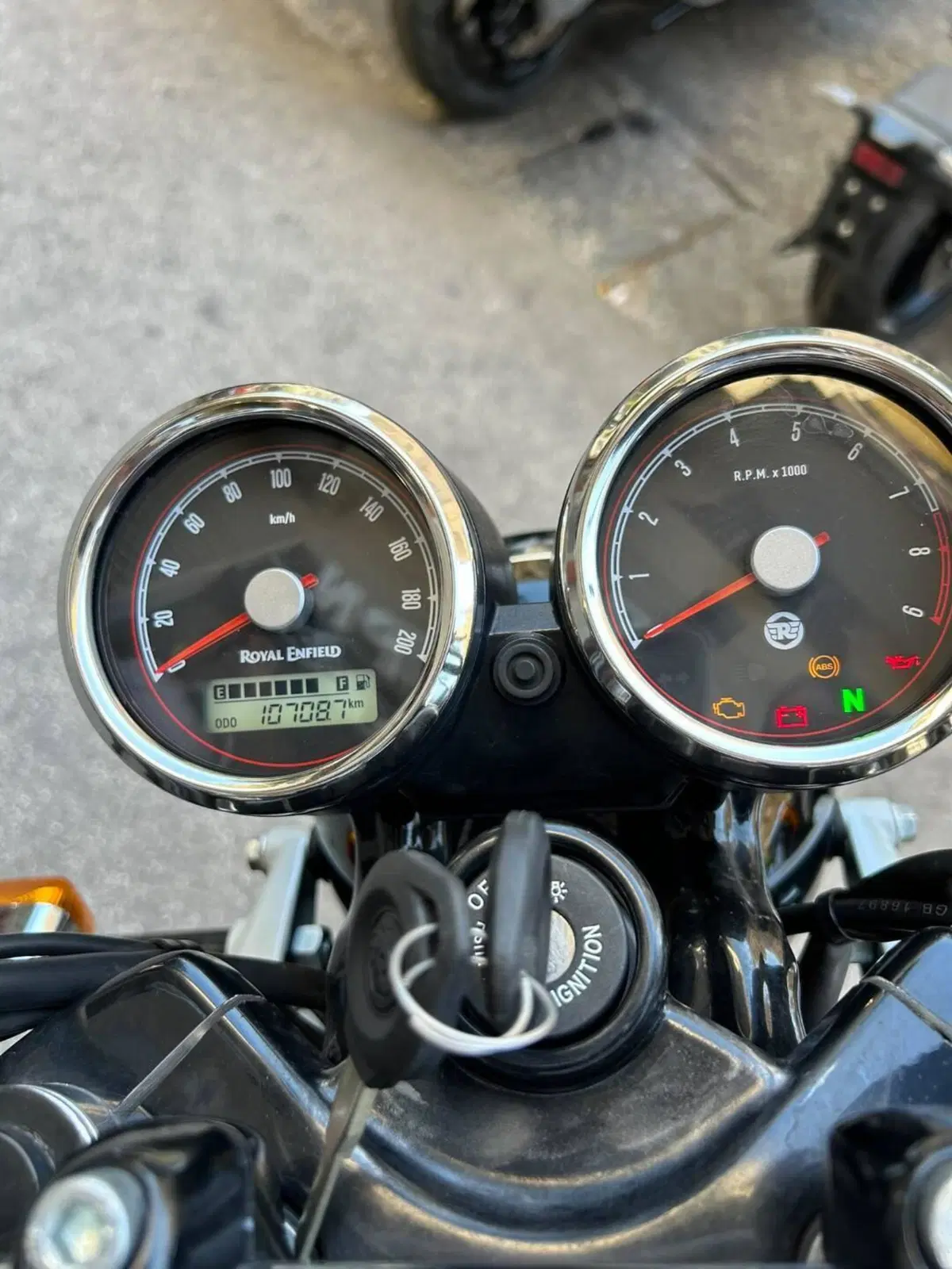 Royal Enfield Interceptor 650 (2021 - 26) (4)