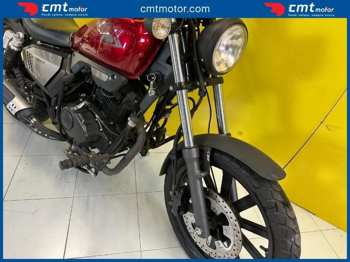 Keeway Motor K-Light 125 (2018 - 20) (11)