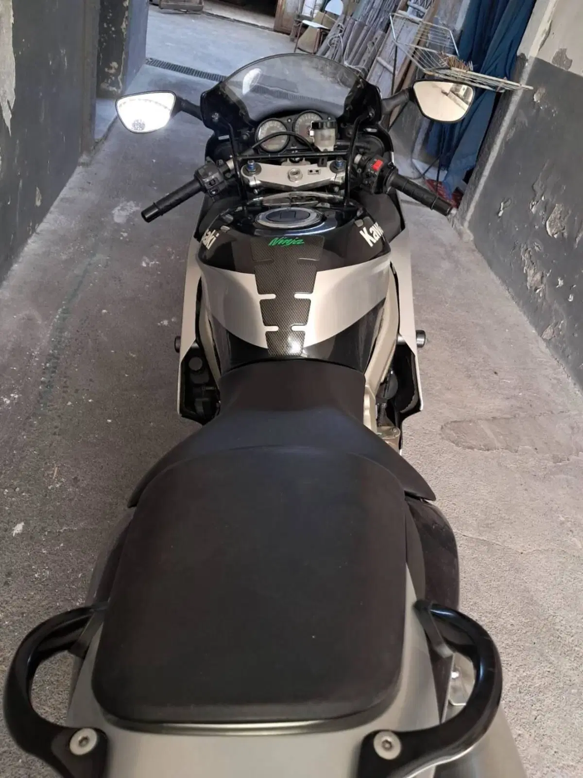 Kawasaki Ninja 600 ZX-6R (2000 - 02) (5)