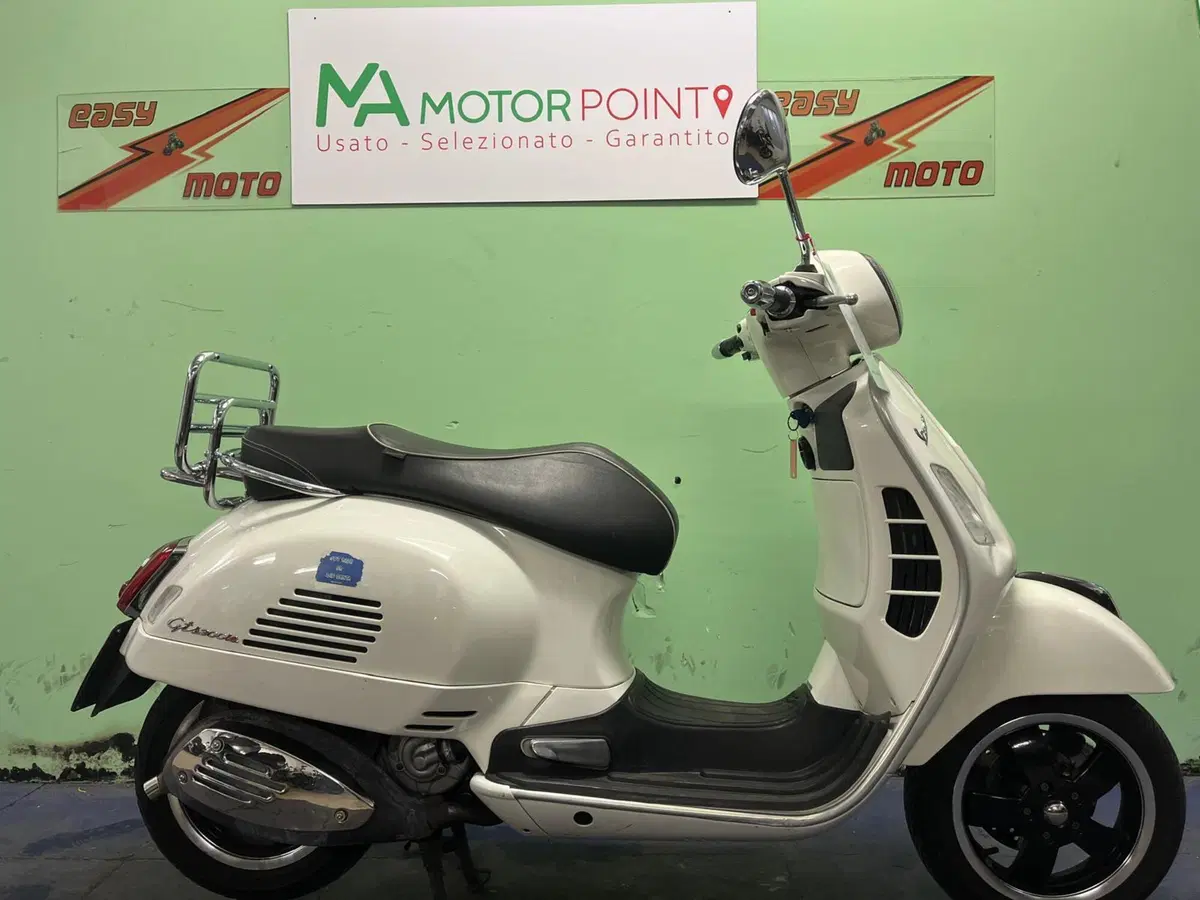 Vespa GTS 300 ABS (2014 - 16)