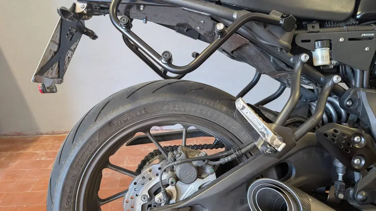 Yamaha XSR 700 ABS (2016 - 20) (3)