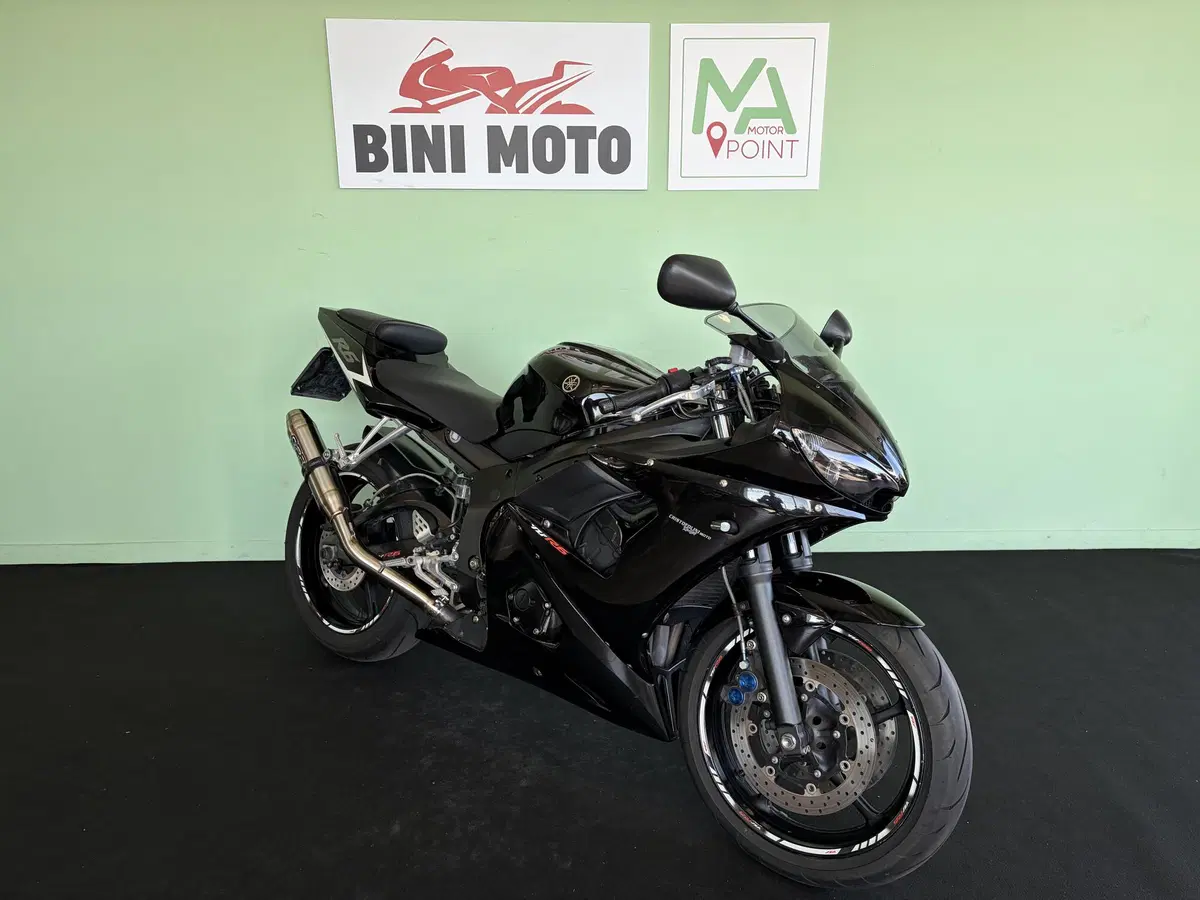 Yamaha YZF R6 (2003 - 04) (2)