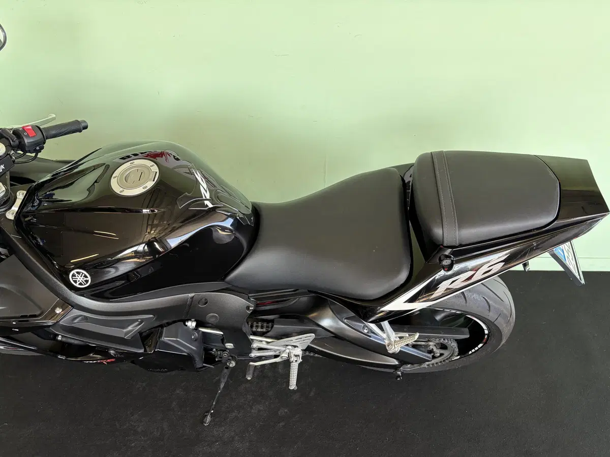 Yamaha YZF R6 (2003 - 04) (16)