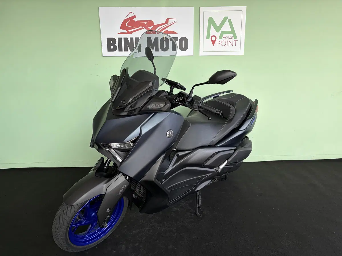 Yamaha X-Max 300 Tech Max (2021 - 24) (4)