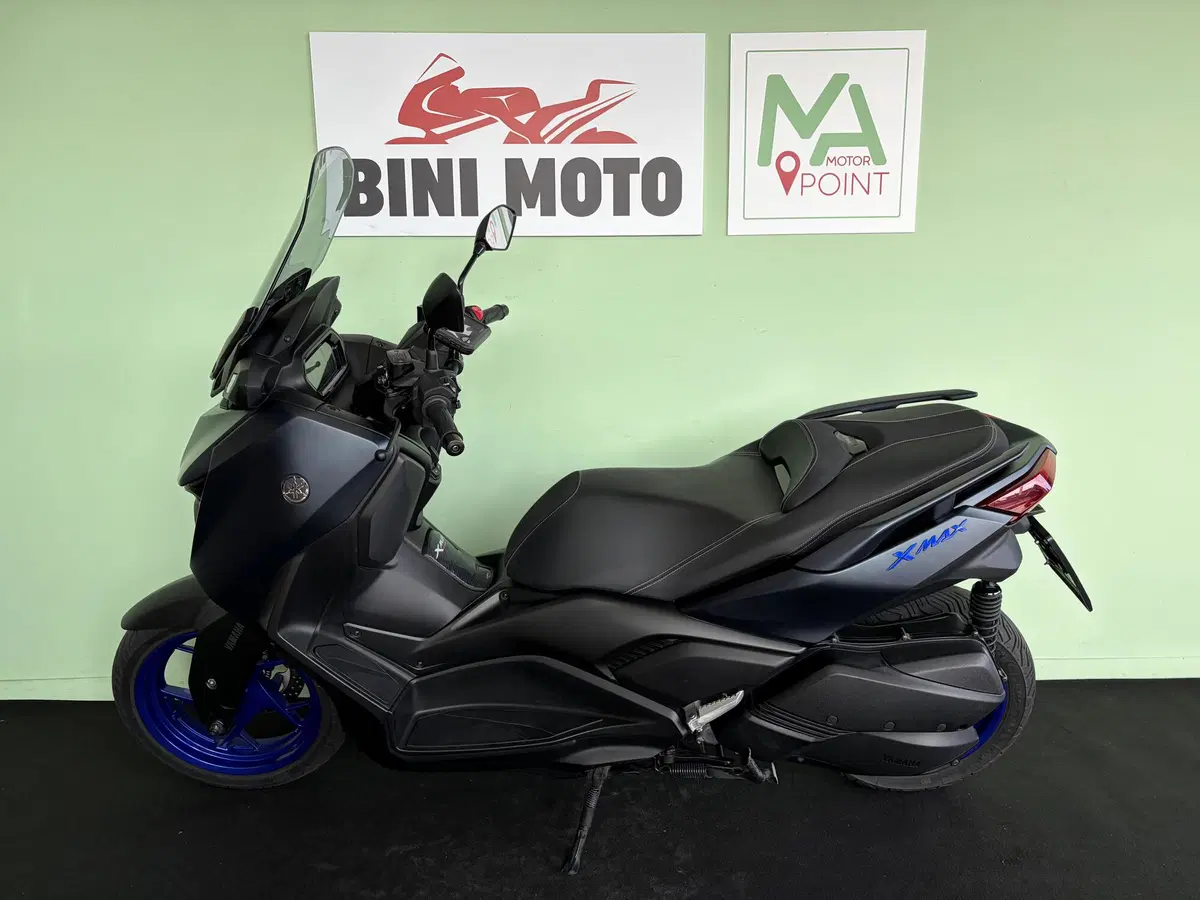 Yamaha X-Max 300 Tech Max (2021 - 24) (5)
