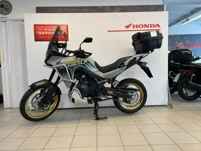 Honda Transalp XL750 (2025) usata