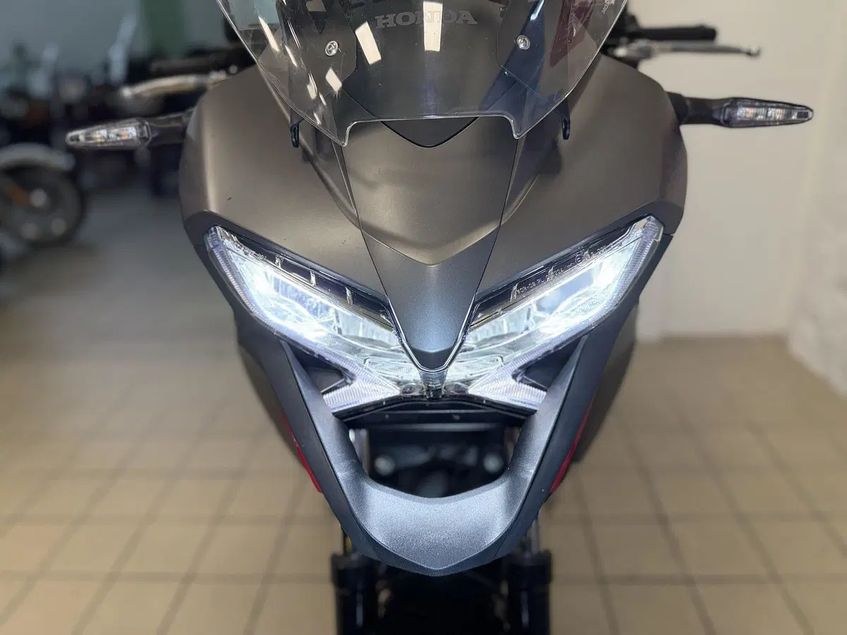 Honda Crossrunner ABS (2015 - 16) (11)