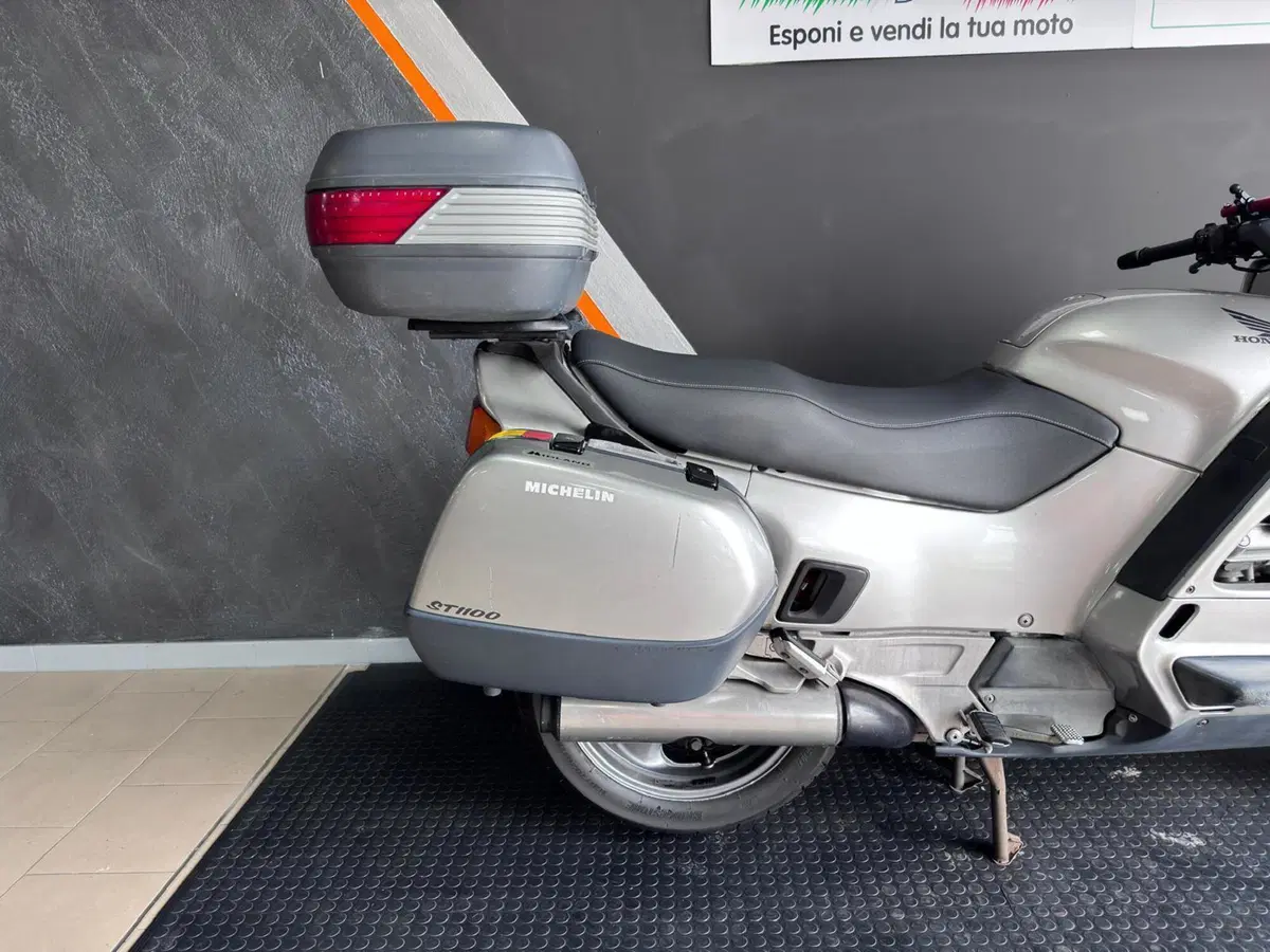 Honda ST 1100 (1990 - 97) (8)