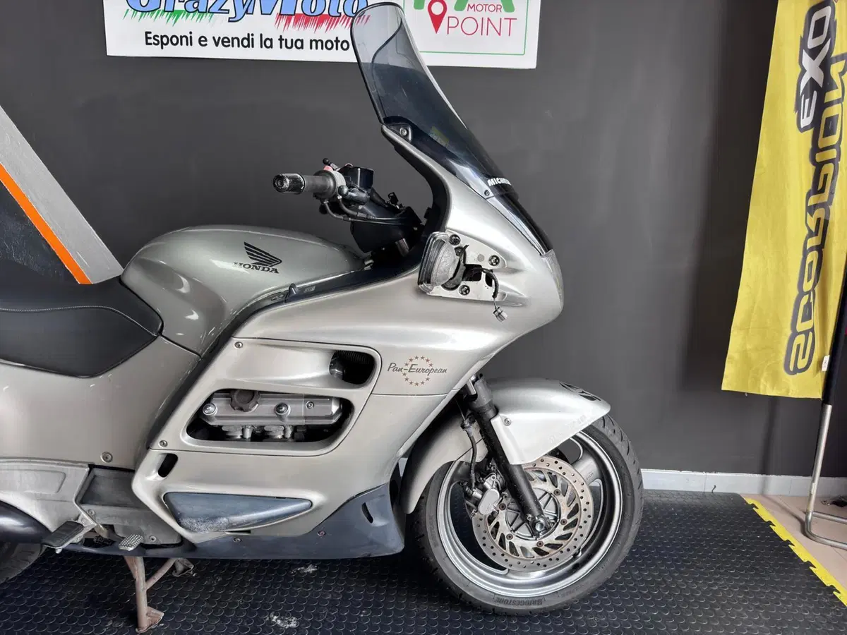 Honda ST 1100 (1990 - 97) (11)