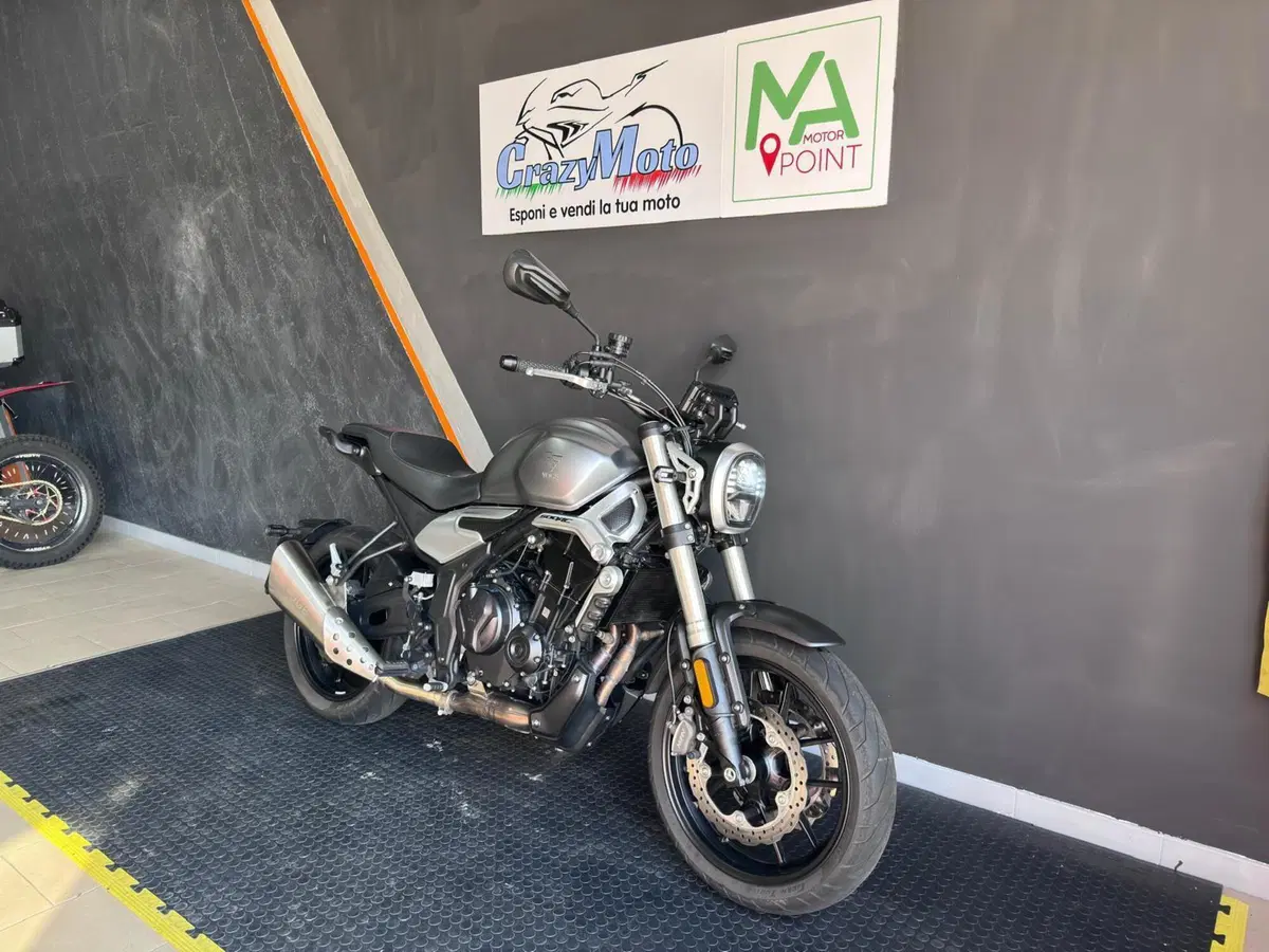 Voge Trofeo 500AC (2022 - 26) (3)