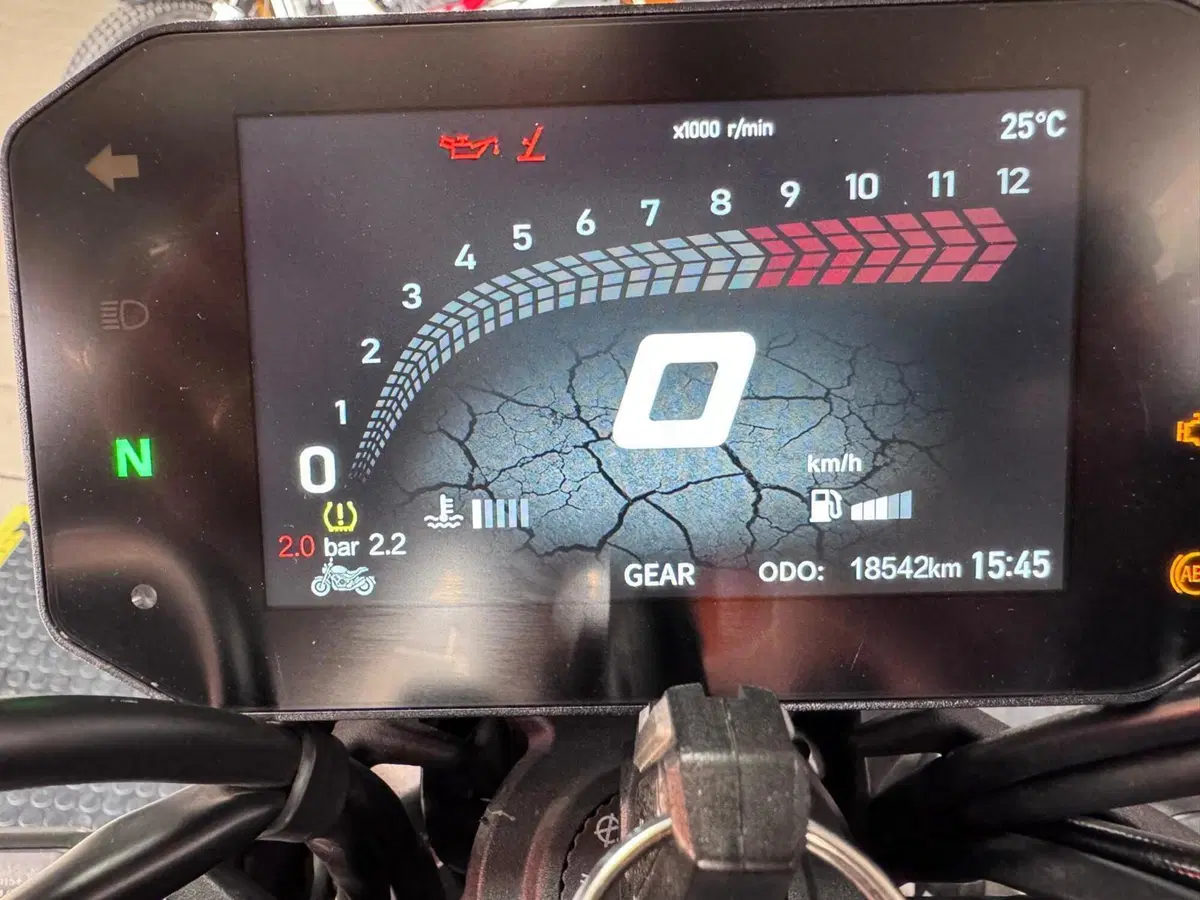Voge Trofeo 500AC (2022 - 26) (8)
