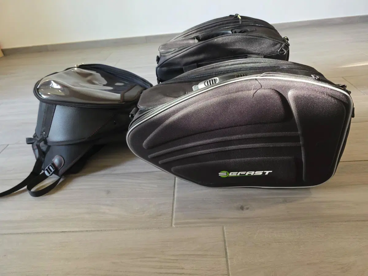 Aprilia Tuono V4 RR (2019 - 20) (10)