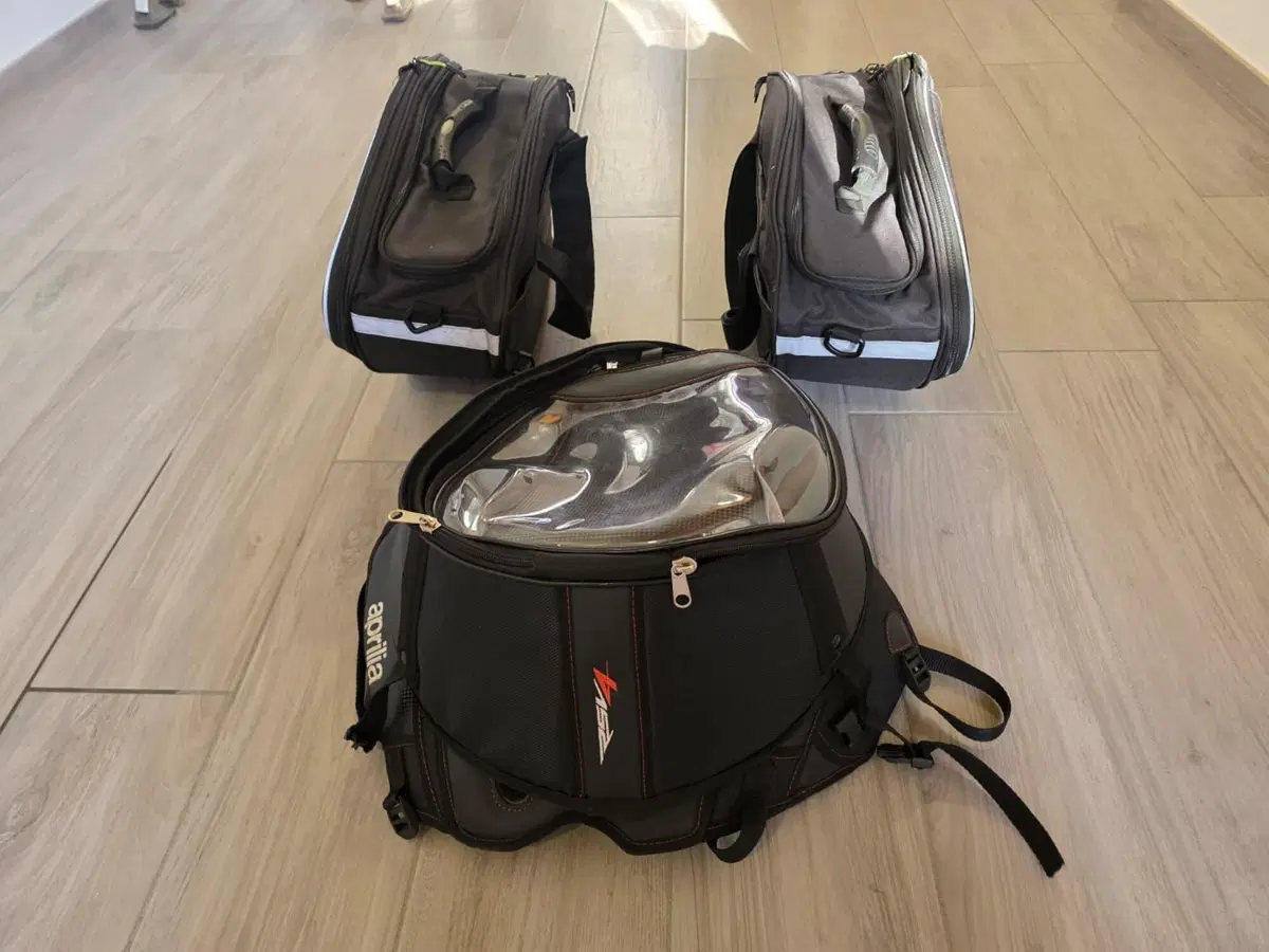 Aprilia Tuono V4 RR (2019 - 20) (11)