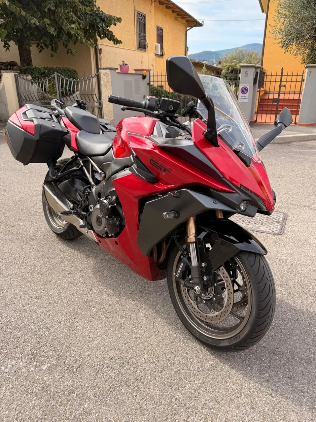 Suzuki GSX-S1000GT (2025 - 26)