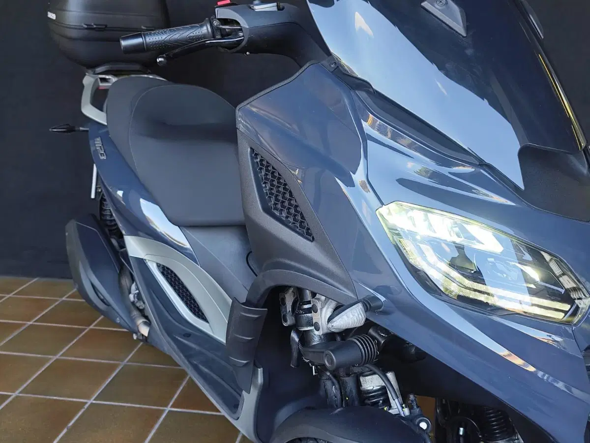 Piaggio MP3 310 (2025 - 26) (20)